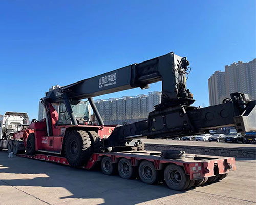 中煤集团正面吊交付